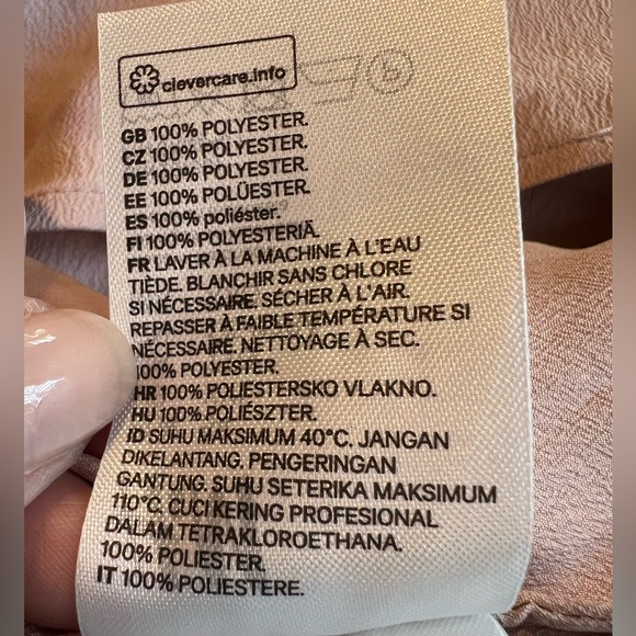 NWT! H&M, long sleeve blouse, size XXL Rose color 🌹 - Picture 6 of 7